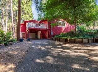7137 Lakewood Dr, Pollock Pines, CA 95726