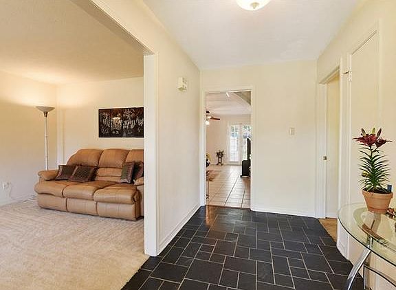 2nd image of 4132 Beaujolais Dr