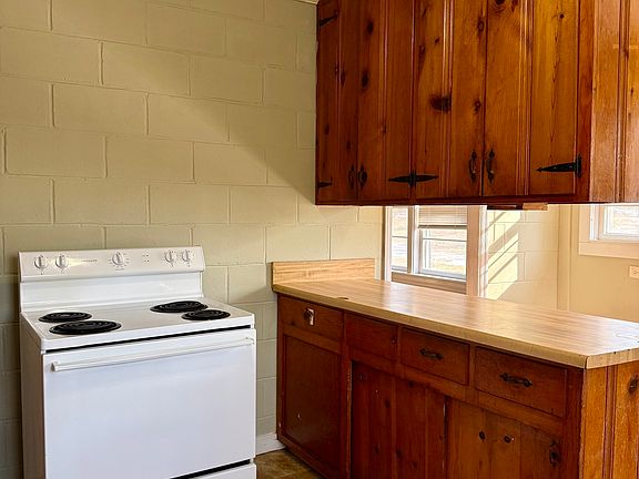 4th image of 168 Rivers Cir