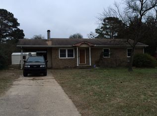 2605 Dumbarton Rd, Fayetteville, NC 28306