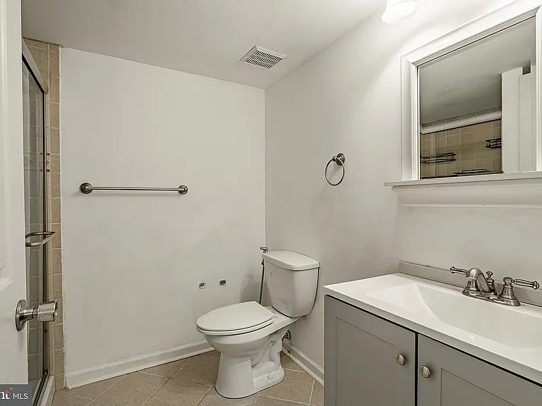 62 Le Forge Ct — Photo 1