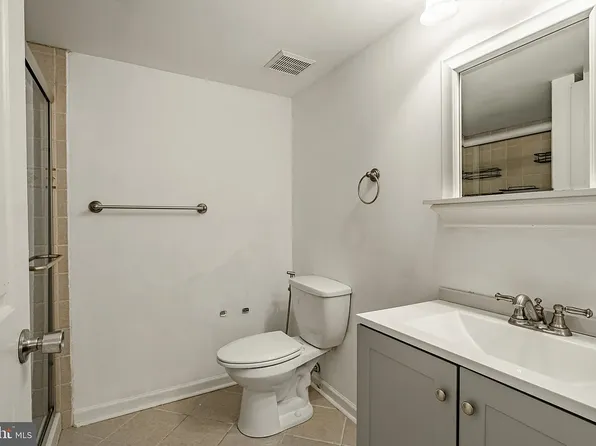 62 Le Forge Ct, Chesterbrook, PA