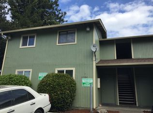 2 Apartment Townhome in Kent- Available NOW!, Kent, WA 98032