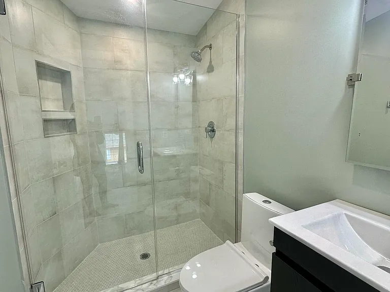 169 Chelsea Ave — Photo 18