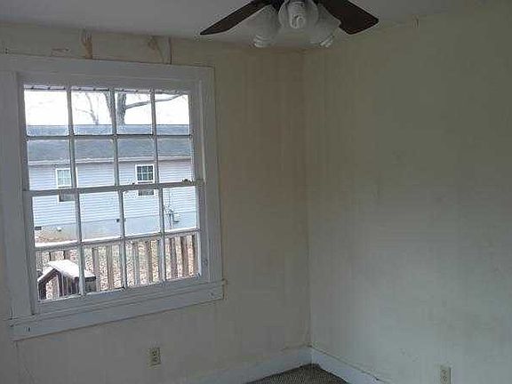 BEDROOM 1 UNIT 2