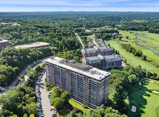 40 Village Rd #1608, Middleton, MA 01949