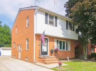 4314 S Parkside Dr, Brooklyn, OH 44144