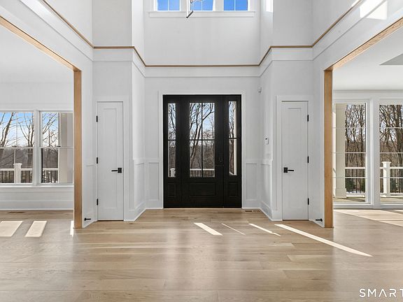 3rd image of 150 Wildwood Road