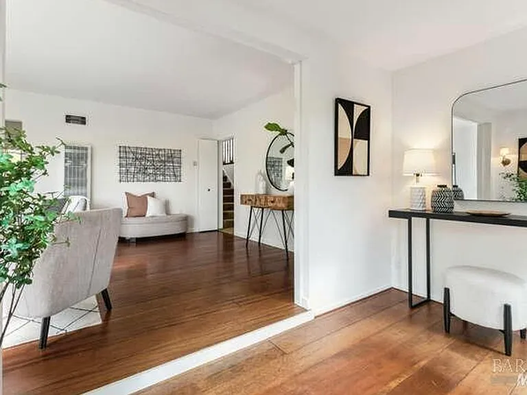 33 Amicita Ave — Photo 6