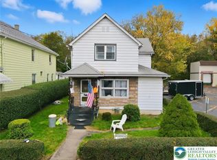 525 Dewey St, Dickson City, PA