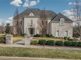 216 Ennismore Ln, Brentwood, TN 37027