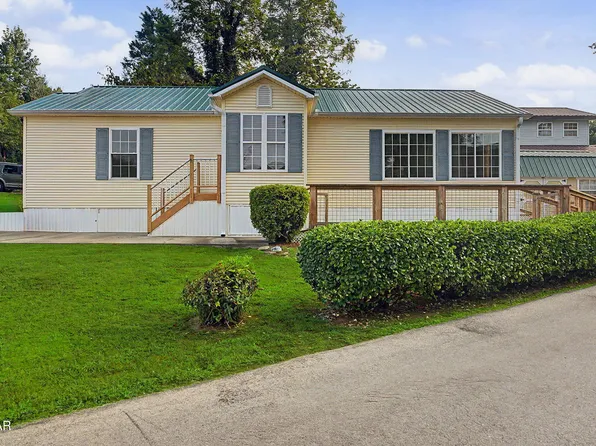 602 Whistling Swan St, Townsend, TN 37882