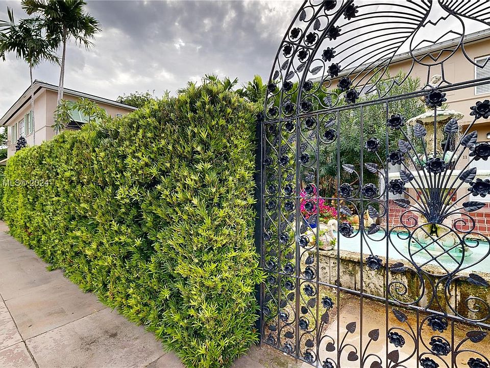 1st image of 30 Almeria Ave APT 5