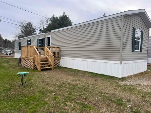 26 Anthony Circle, Swanzey, NH 03446