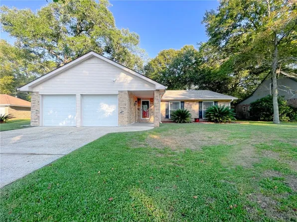 113 Stratford Dr, Slidell, LA 70458