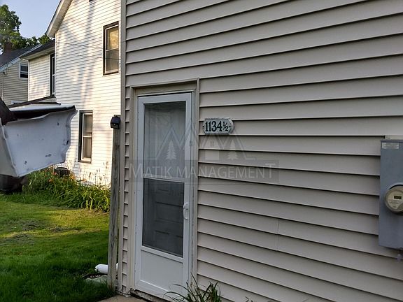 2nd image of 1134 Central Ave #1/2