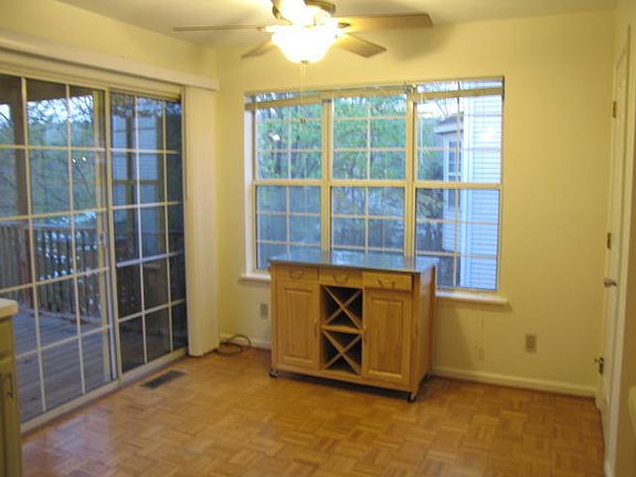 4th image of 4665 Whipplewood Ct