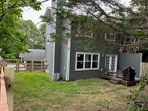 7540 Chatham Cir — Photo 31