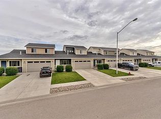 326 Bear Tooth Dr, Box Elder, SD 57719