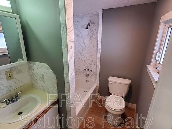 4th image of 291 E Barthman Ave