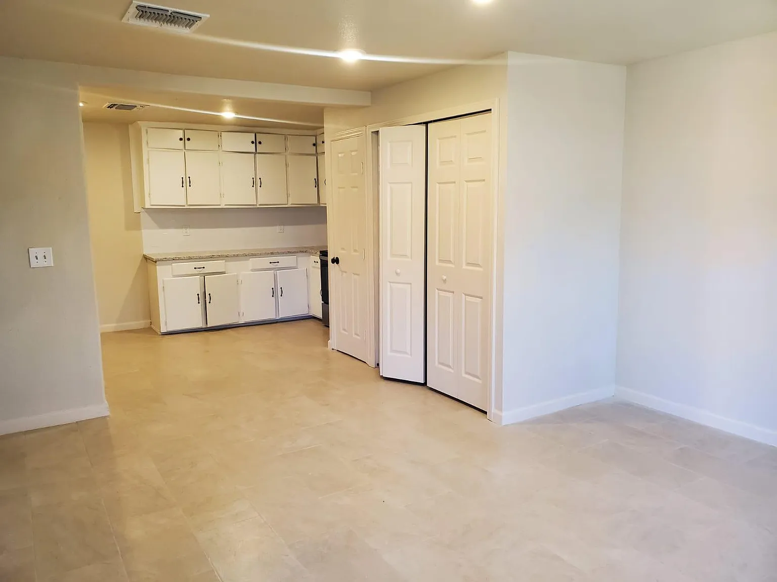 118 Esmeralda Dr — Photo 3