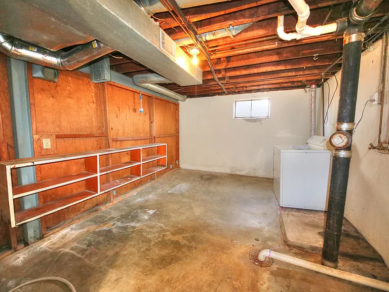 105 Clearview Dr — Photo 14