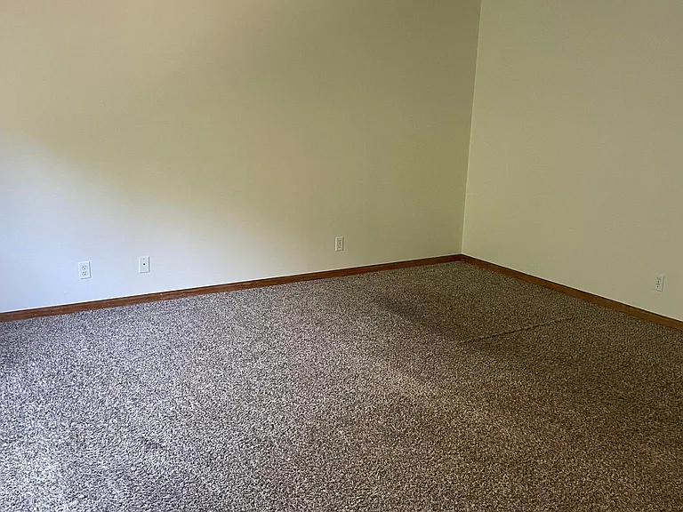 2504 Deerfield Blvd — Photo 9