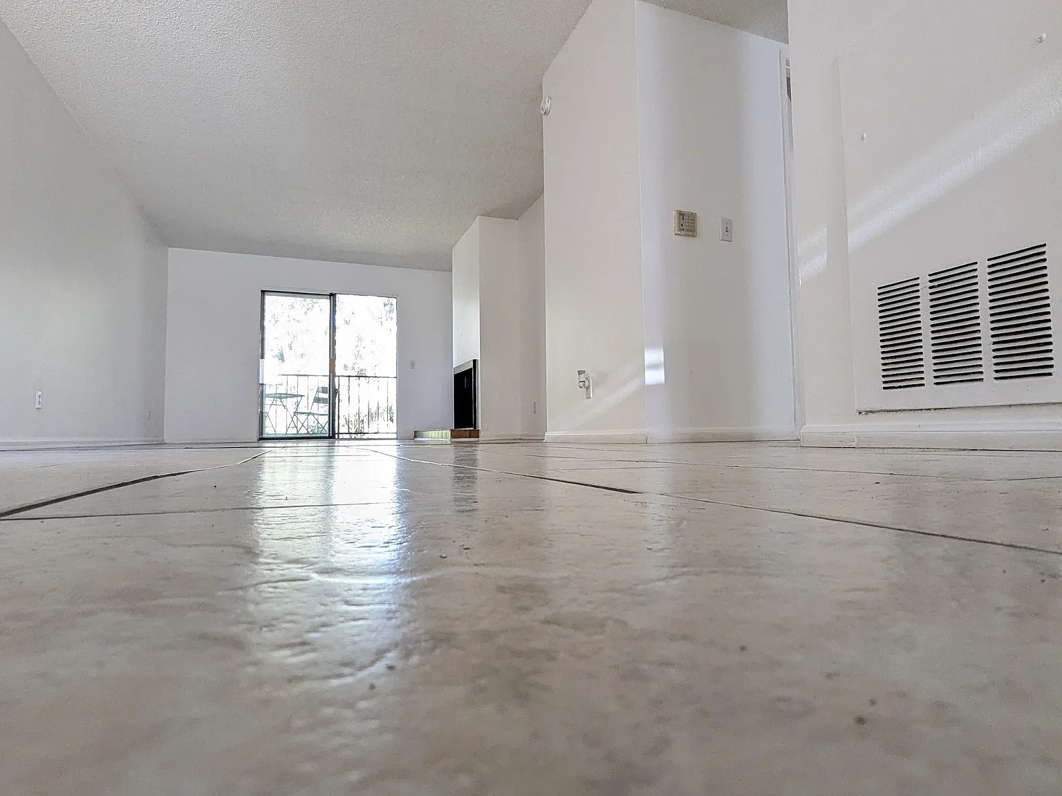 2 bed, $3,350 — Photo 3