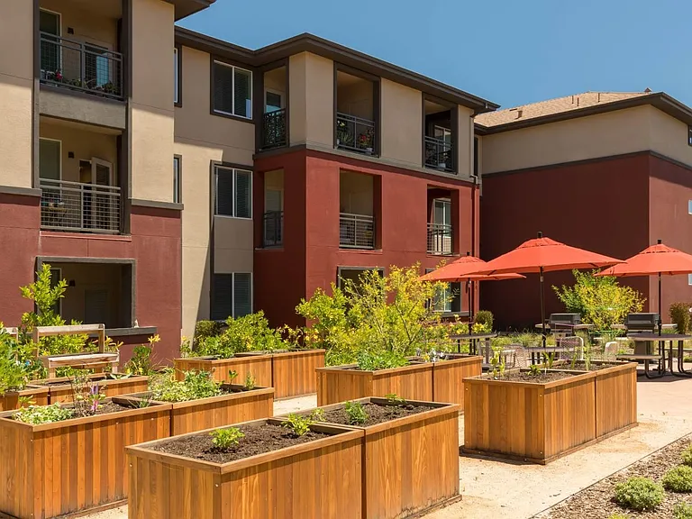 Antioch Family and Senior Apartments — Photo 8