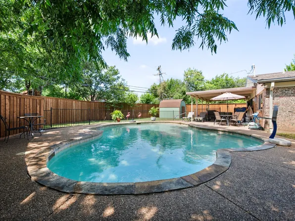 6736 Corona Dr, North Richland Hills, TX 76180