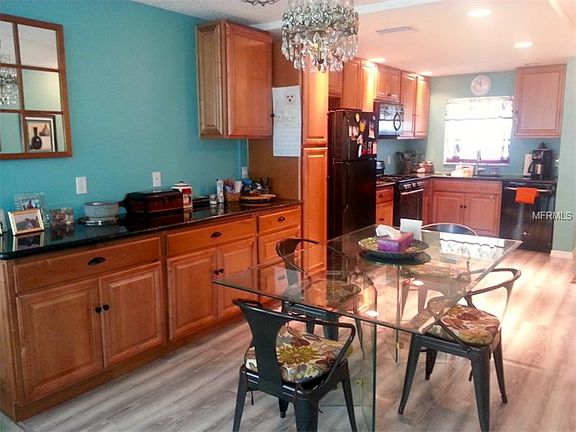 3rd image of 5501 80th St N Unit 515