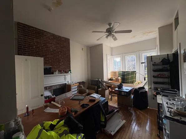 (undisclosed Address), Portland, ME 04101