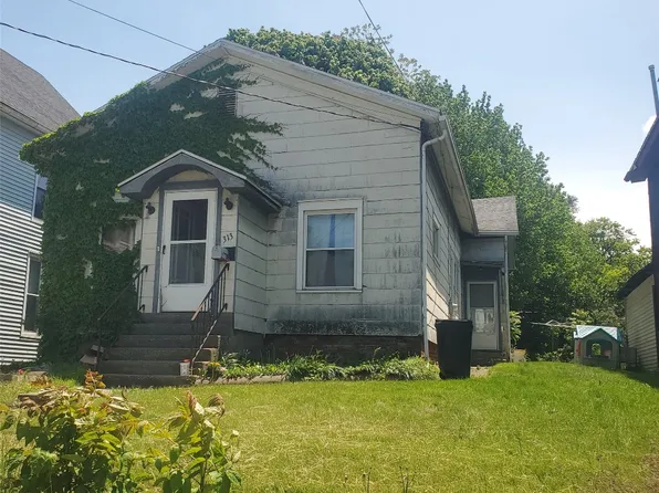 313 E 7th St, Erie, PA 16503