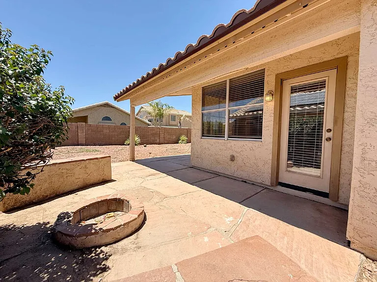 9821 W Yukon Dr — Photo 33