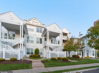 13203 Cornerstone Dr #37, Yardley, PA 19067