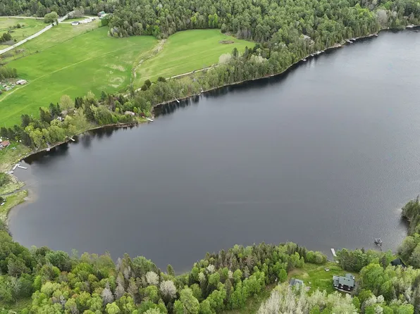 47 Chemin De La Rive Sainte, Gatineau, QC J0X 2X0