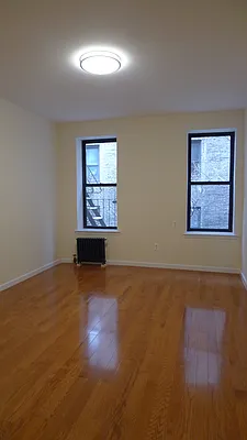 Rented by Oxford Property Group | media 21