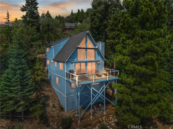 26354 Spyglass Dr, Lake Arrowhead, CA 92352