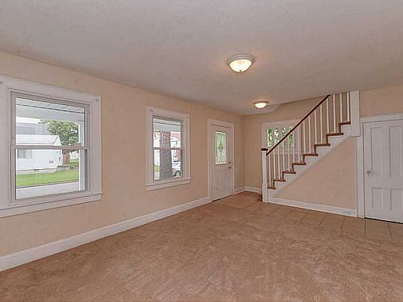 5th image of 8 Burtis St