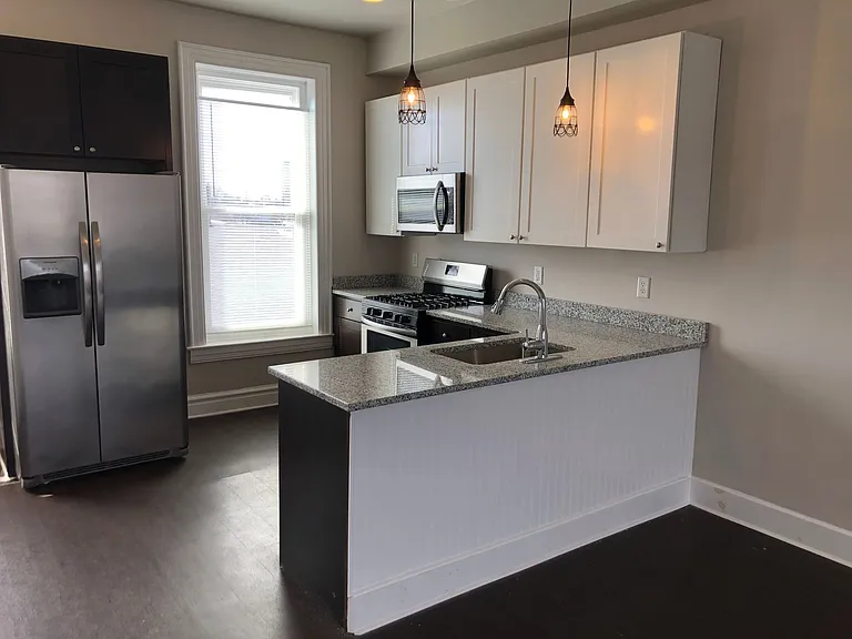 132 S. Beaver St. — Photo 4