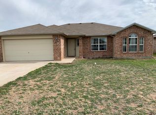 1210 Johnny Ln, San Angelo, TX 76905