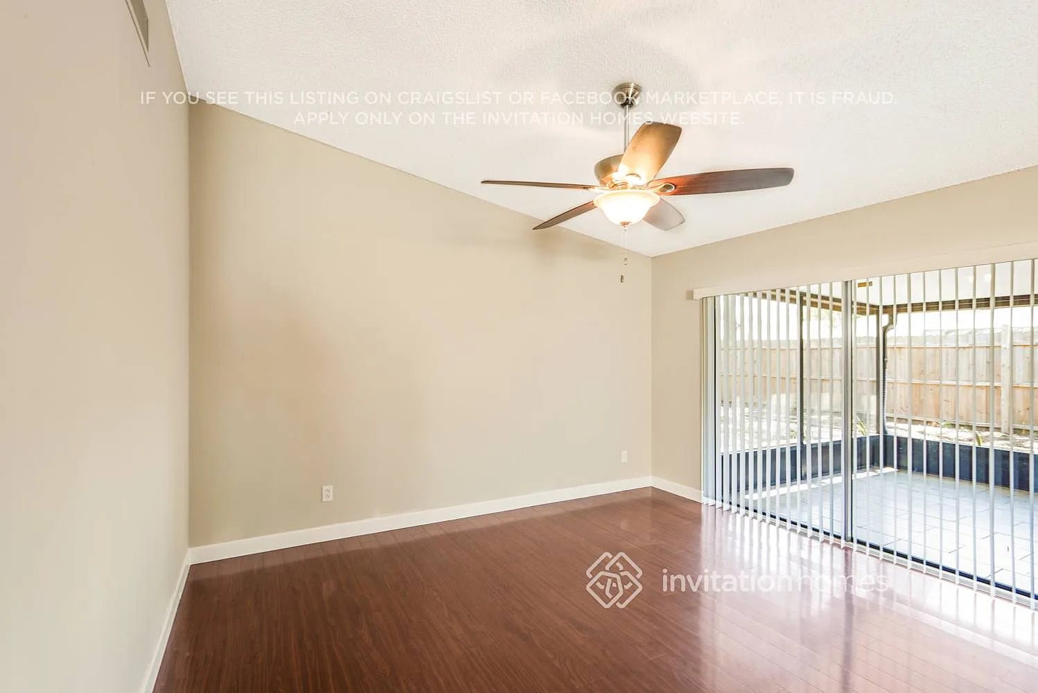 6708 Commodore Way Tampa, FL 33615 — Photo 4