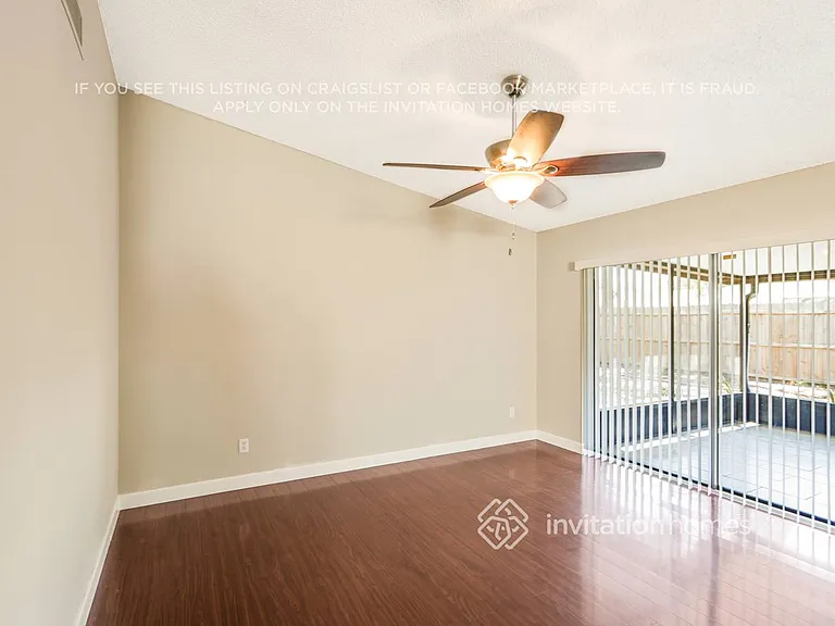 6708 Commodore Way — Photo 8