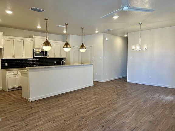 5th image of 10912 Abbeville Ave
