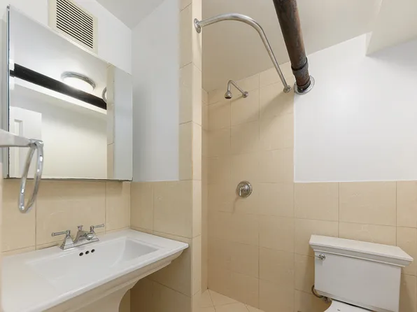 301 Cumberland Street image 8 of 9