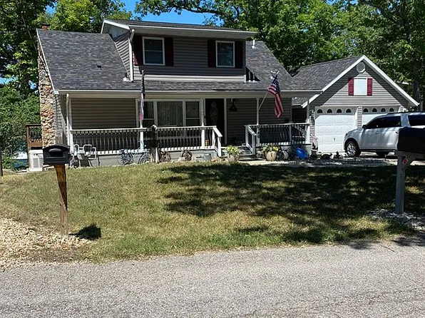 546 Highly Dr, Sunrise Beach, MO 65079