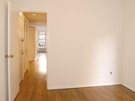 5th image of 308 E 92nd St APT 4e