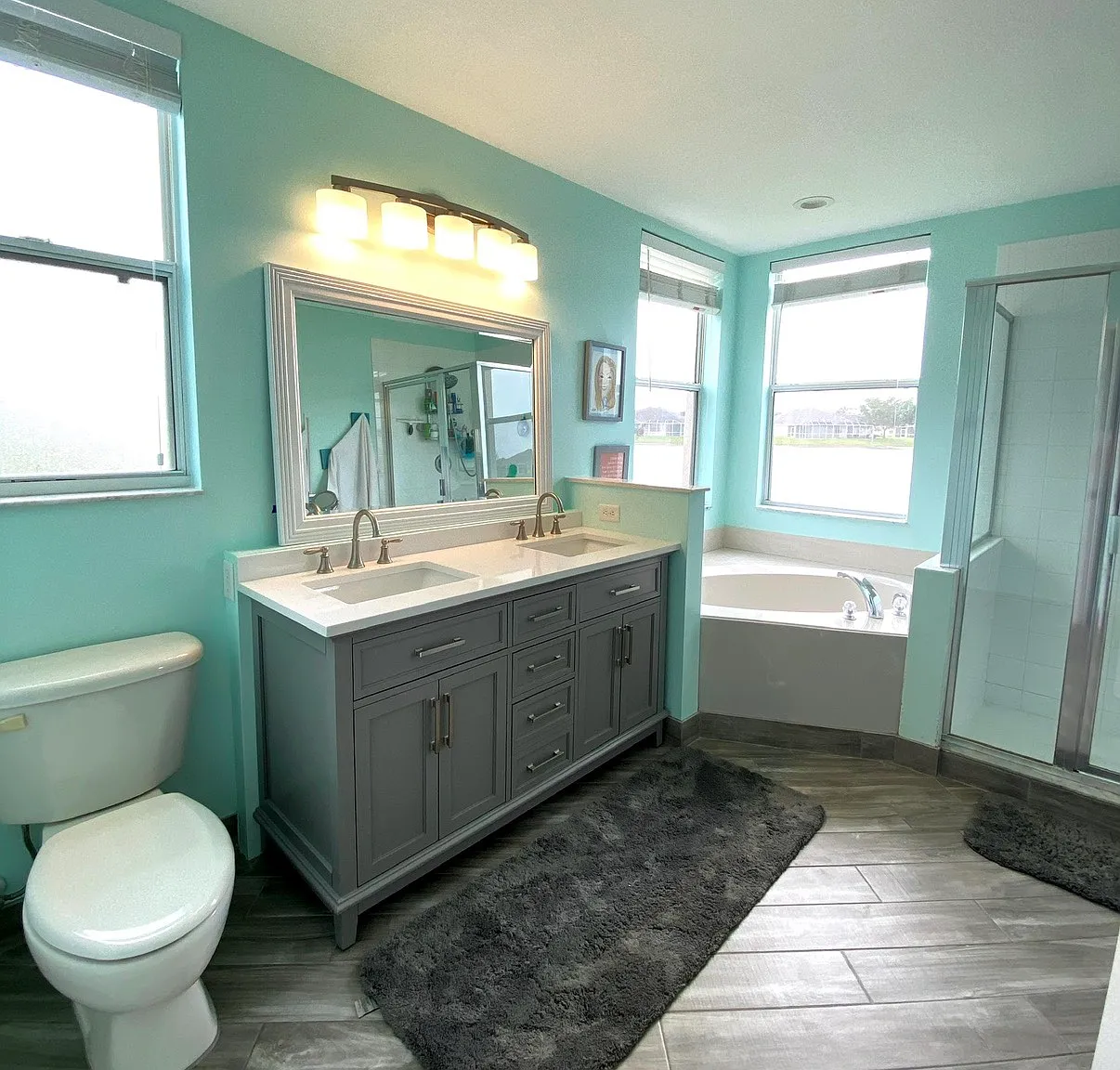 4240 Liron Ave — Photo 3