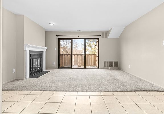3rd image of 1602 Woodhollow Dr #1602