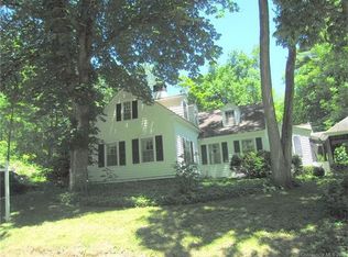 111 Riverton Rd APT 54, Winsted, CT 06098